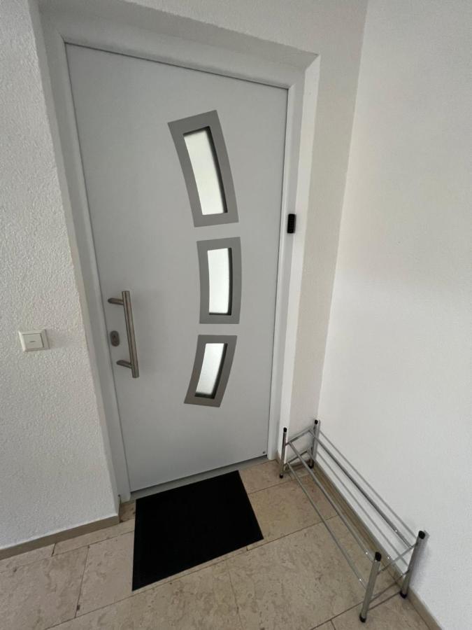 קרלסרוהה Wunderschoene Unterkunft Mit Terrasse - 24H7T Checkin מראה חיצוני תמונה